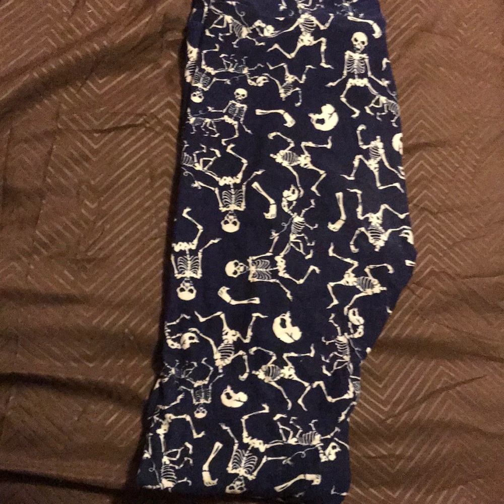 LulaRoe OS leggings, Halloween print